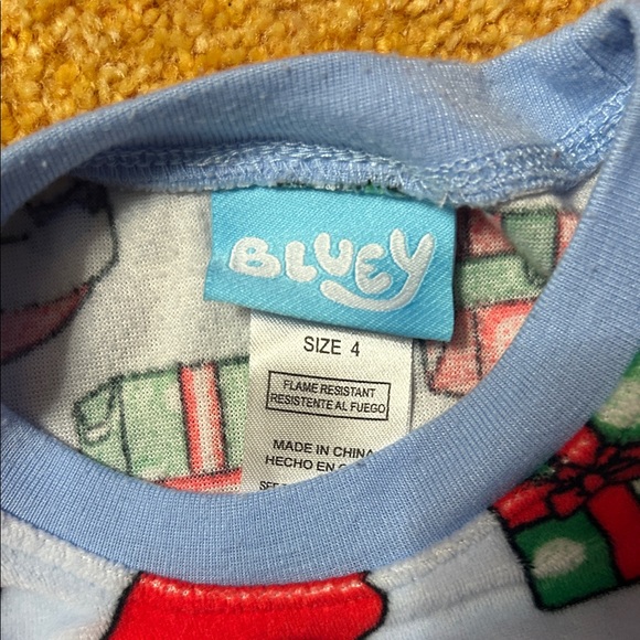 Kids Festive Pajama Set - Picture 2 of 3